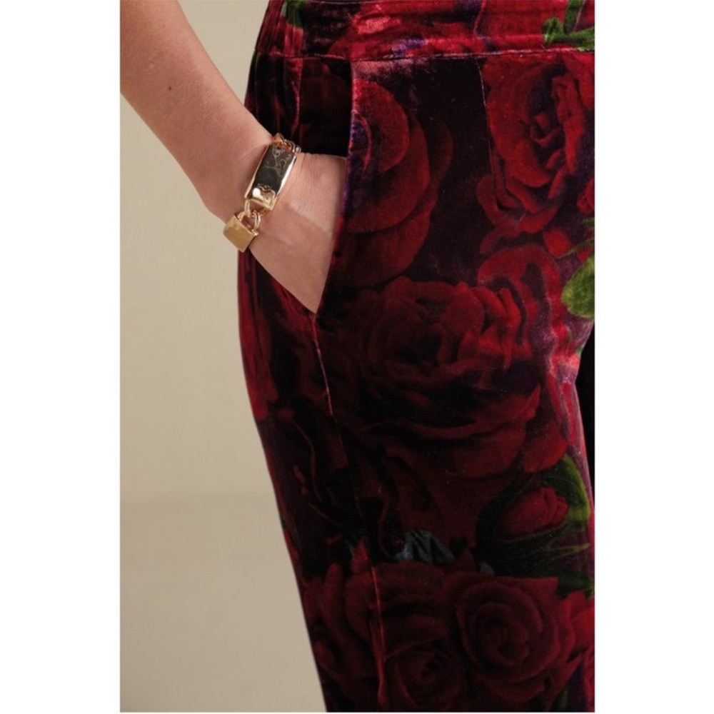 Soft Surroundings Aria Velvet Wide Leg Romantic Roses Pants - Picture 4 of 10